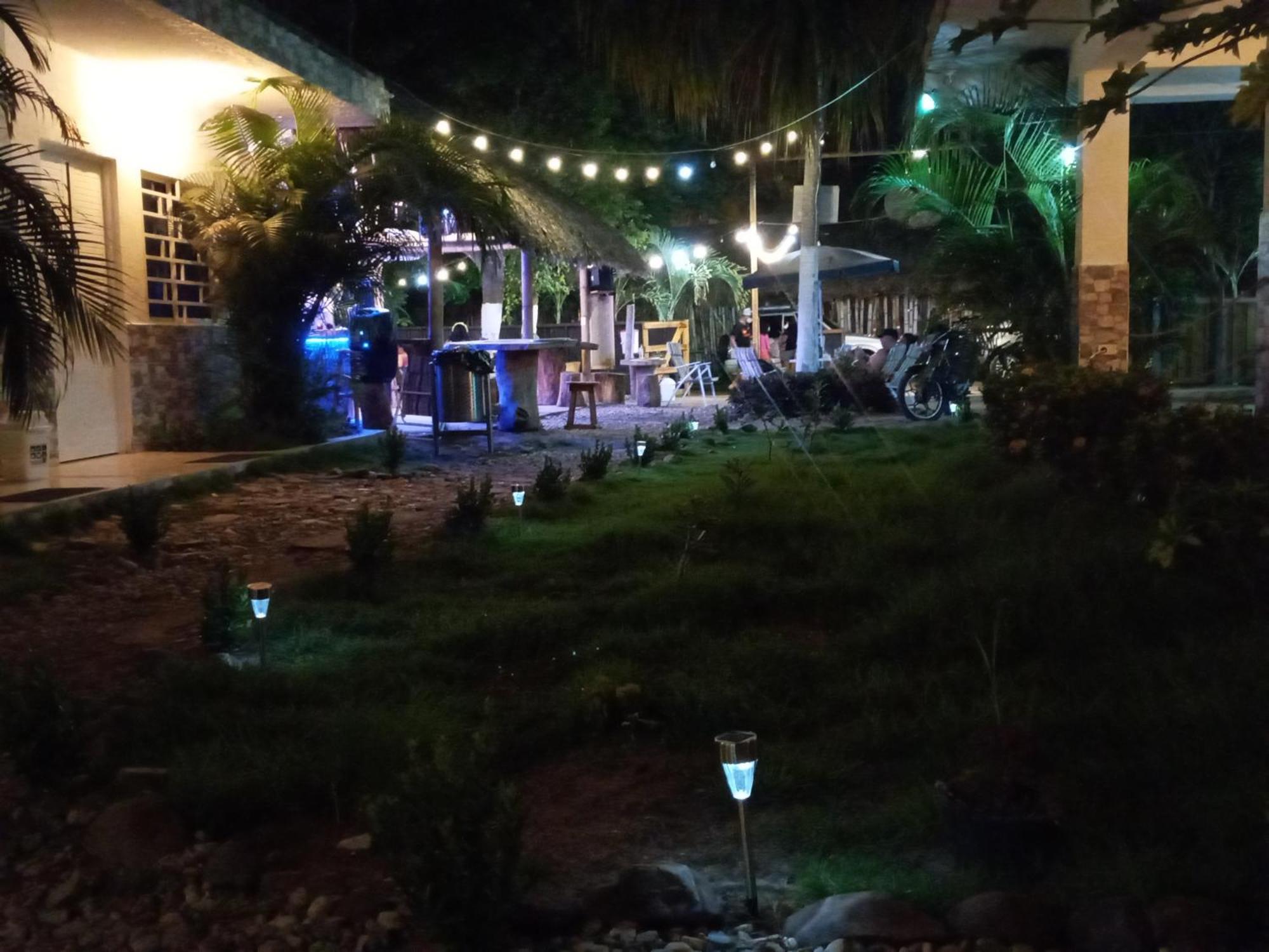 Hostal Cuyagua Palomino Ngoại thất bức ảnh